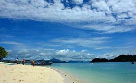 馬來(lái)西亞蘭卡威 東南亞最令人向往的風(fēng)景勝地圖片