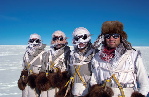 攢好錢(qián)，不跟團(tuán)，咱們?nèi)ツ蠘O！（圖）